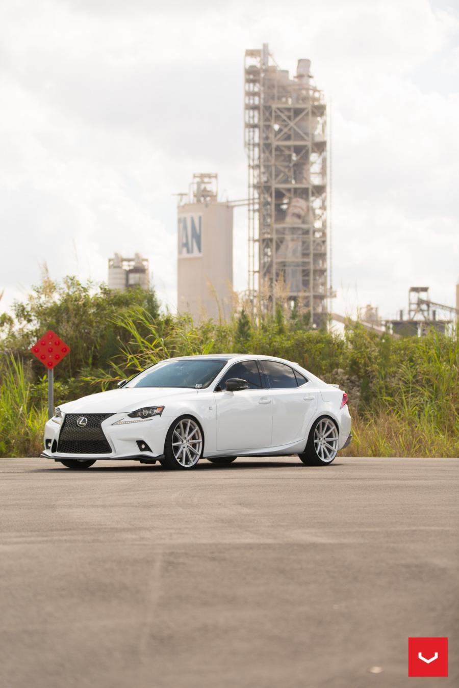  Lexus IS F on Vossen Wheels (VFS-10) 2017 года  (фото 28 из 72)